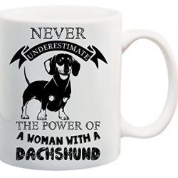 Taza con la imagen de un perro salchicha